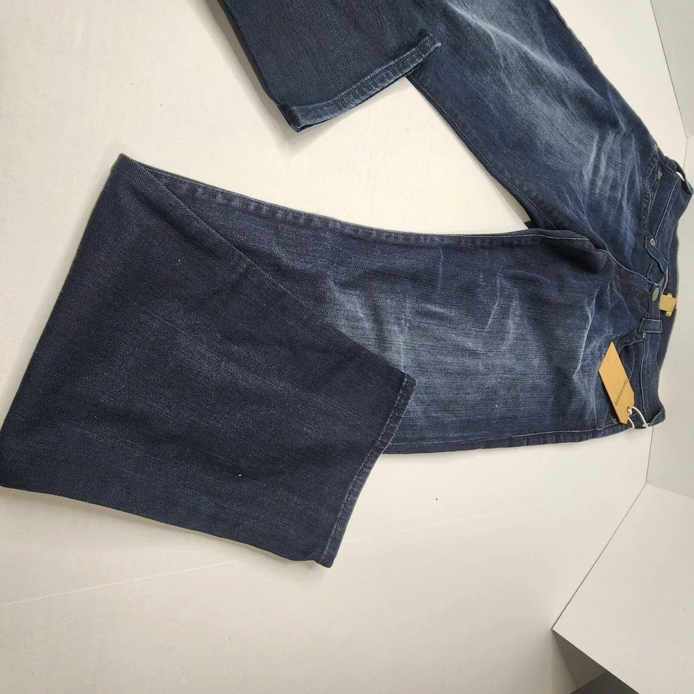 True Religion elevate your